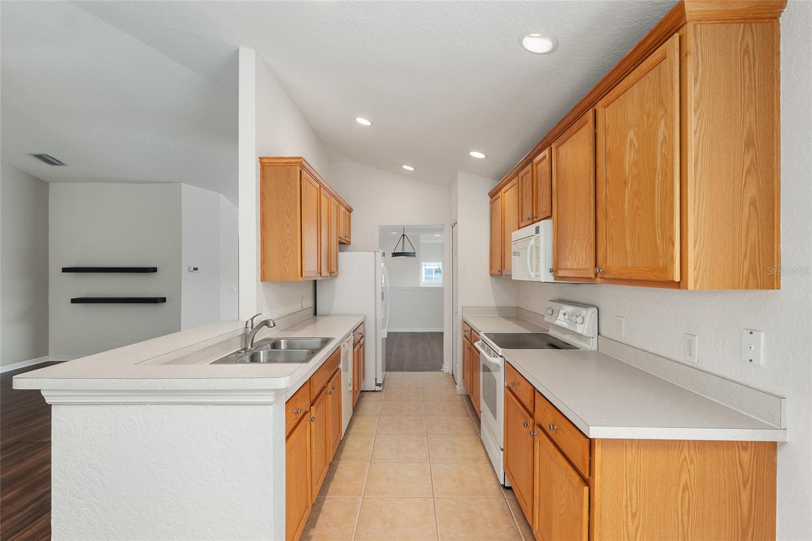 BRIGHTON PH 02 - Residential