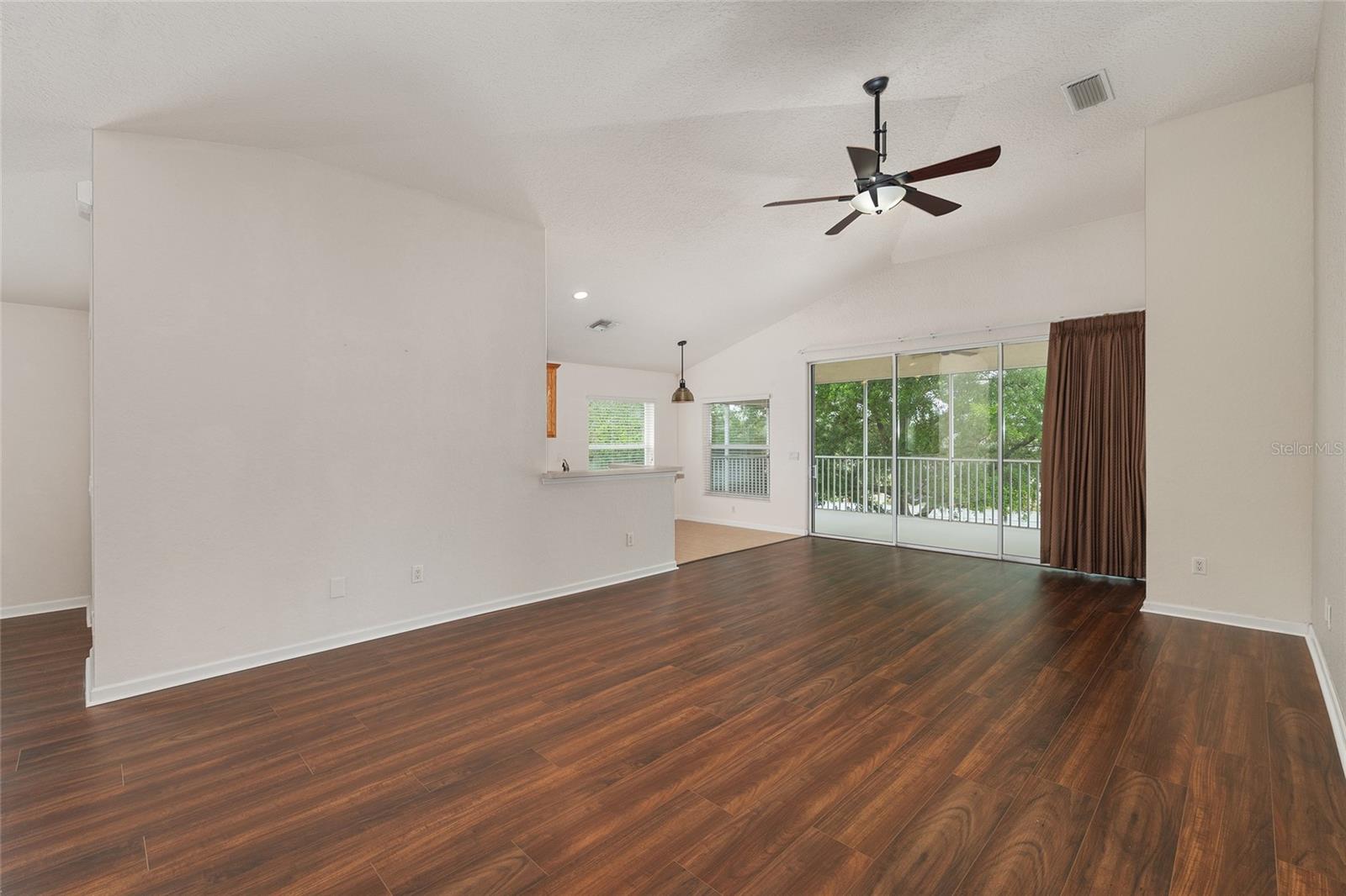 BRIGHTON PH 02 - Residential