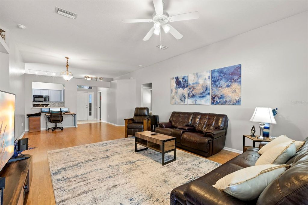 Photo of 1030 Summer Breeze Drive, Brandon, FL 33511 (MLS # TB8479270)