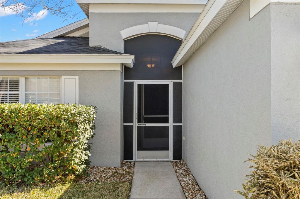 Photo of 1030 Summer Breeze Drive, Brandon, FL 33511 (MLS # TB8479270)