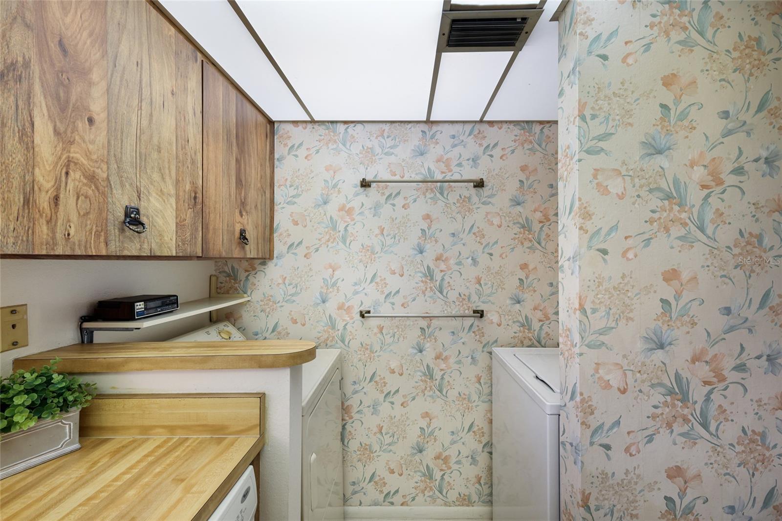 CORTEZ VILLAS CONDO 9 PH B - Residential