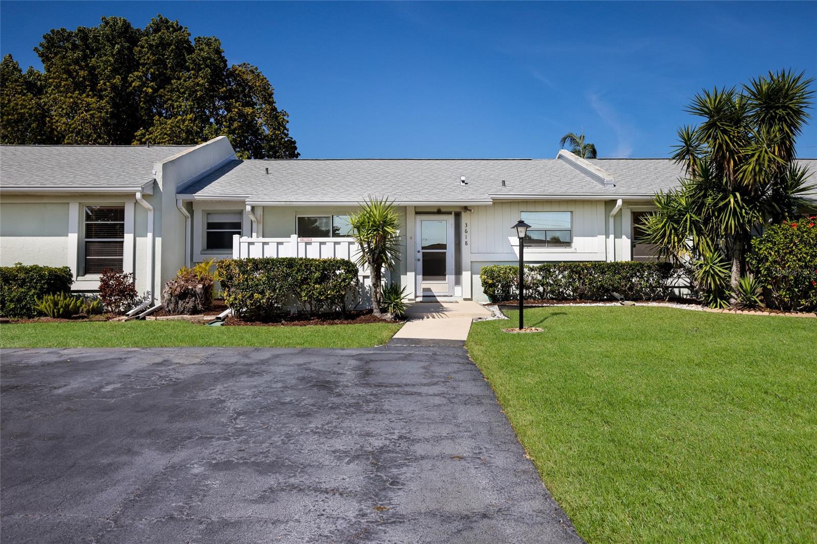 CORTEZ VILLAS CONDO 9 PH B - Residential