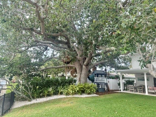 NORTH EAST PARK PLACIDO SHORES - Residential