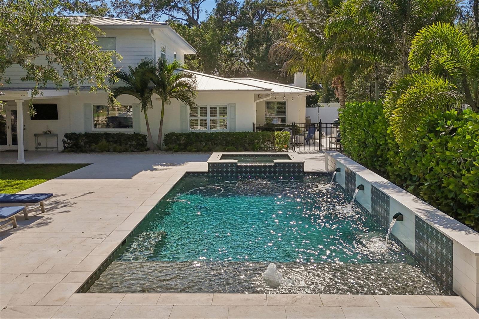 NORTH EAST PARK PLACIDO SHORES - Residential