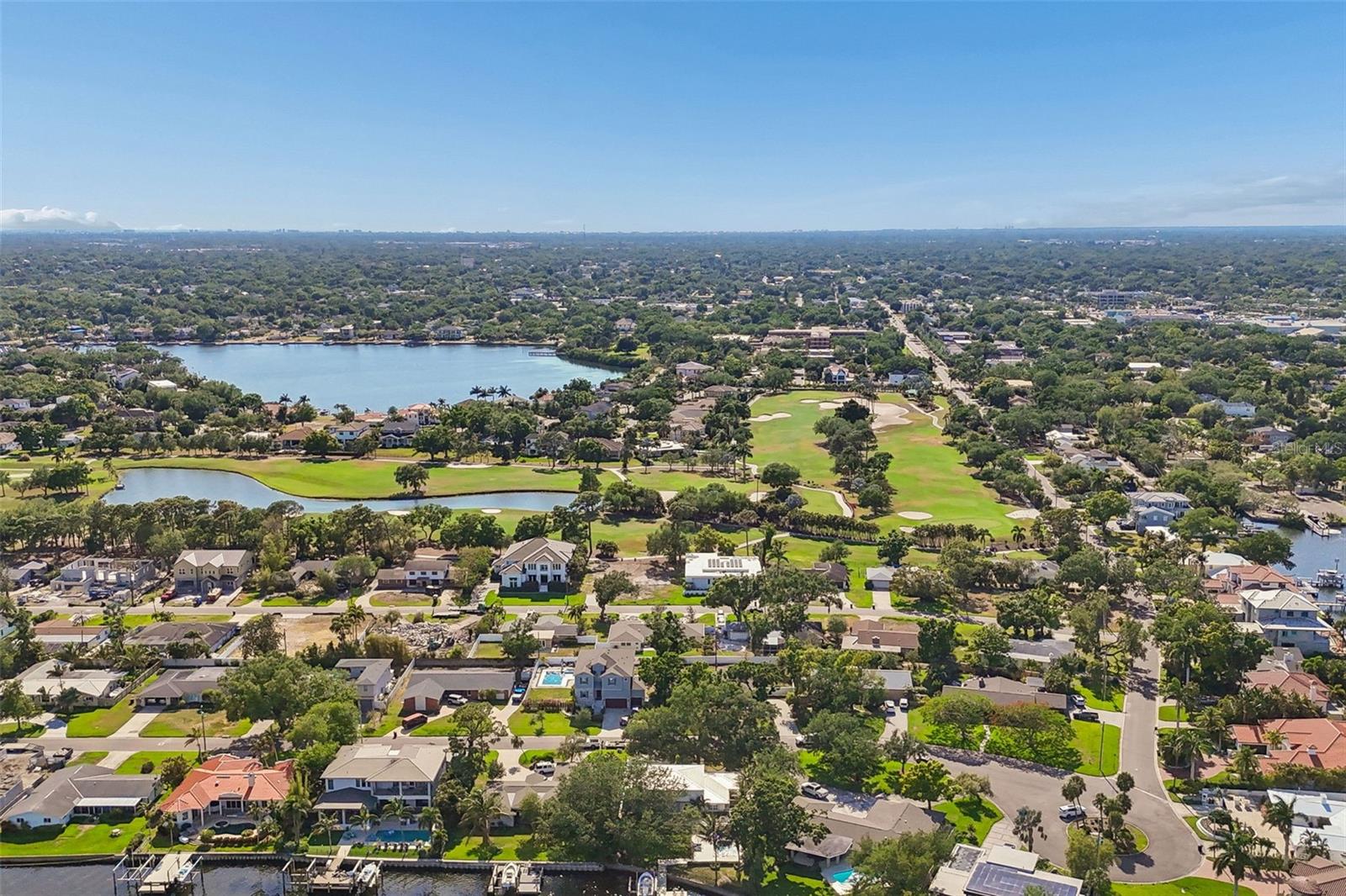 NORTH EAST PARK PLACIDO SHORES - Residential