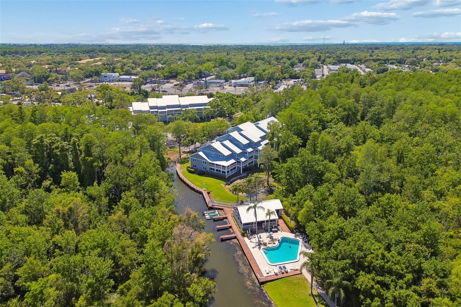 DOLLY BAY A VILLAGE ON LAKE TARPON - Residential