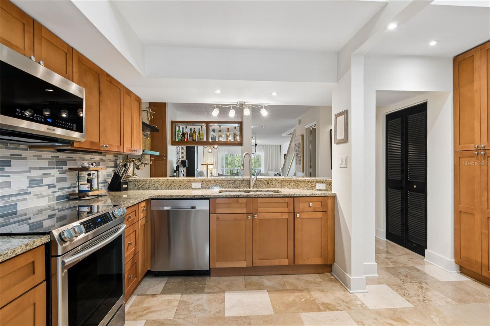 2599 DOLLY BAY DRIVE 302