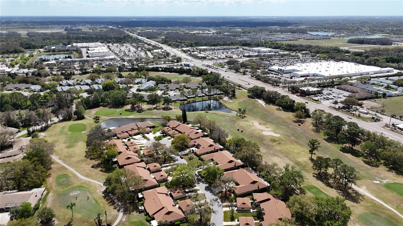 GOLF VIEW VILLAS VII - Residential