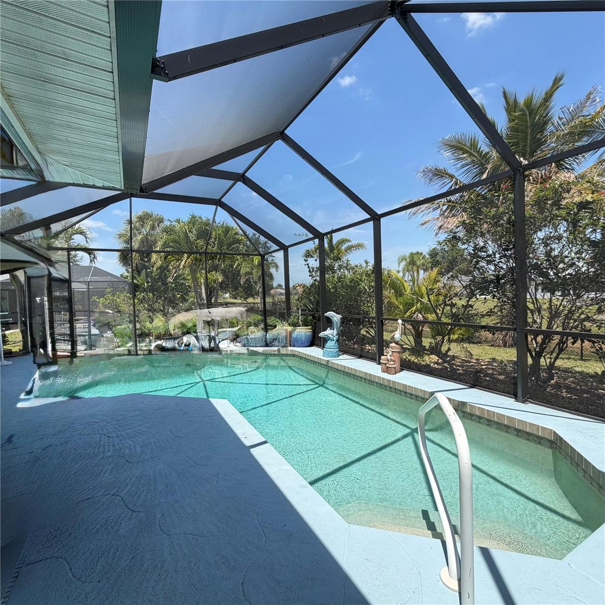 ROTONDA WEST BROADMOOR - Residential