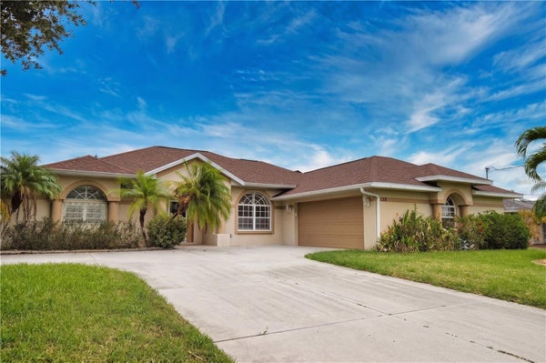 138 BROADMOOR LN, ROTONDA WEST, FL 33947 - Image 3be9a2dd6cddd3268baeeeb0ef36a53f/3559974743