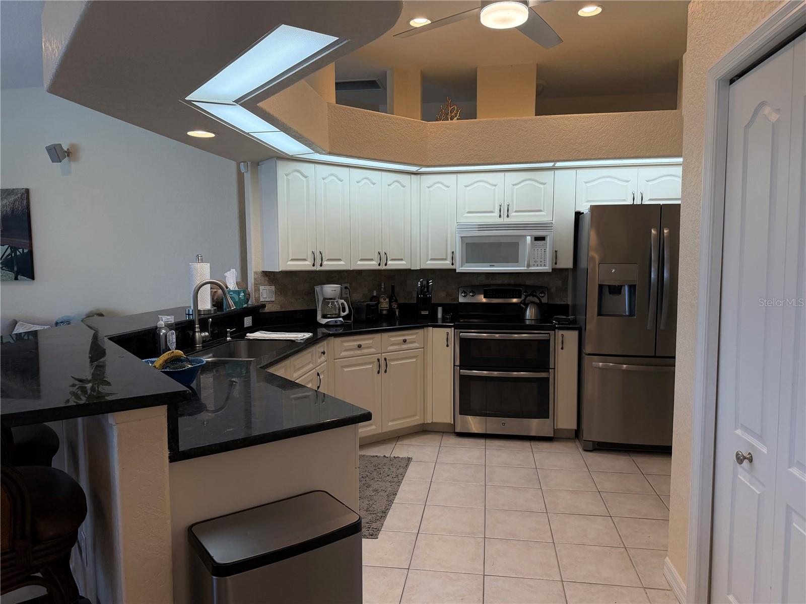 ROTONDA WEST BROADMOOR - Residential