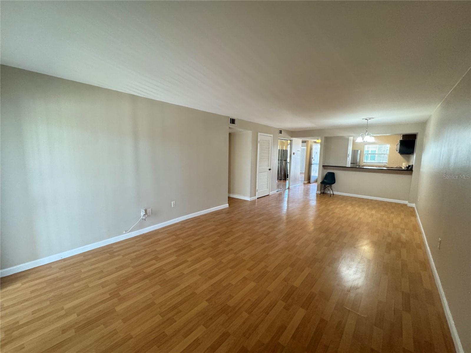 COACHMAN CREEK CONDO - Residential Lease