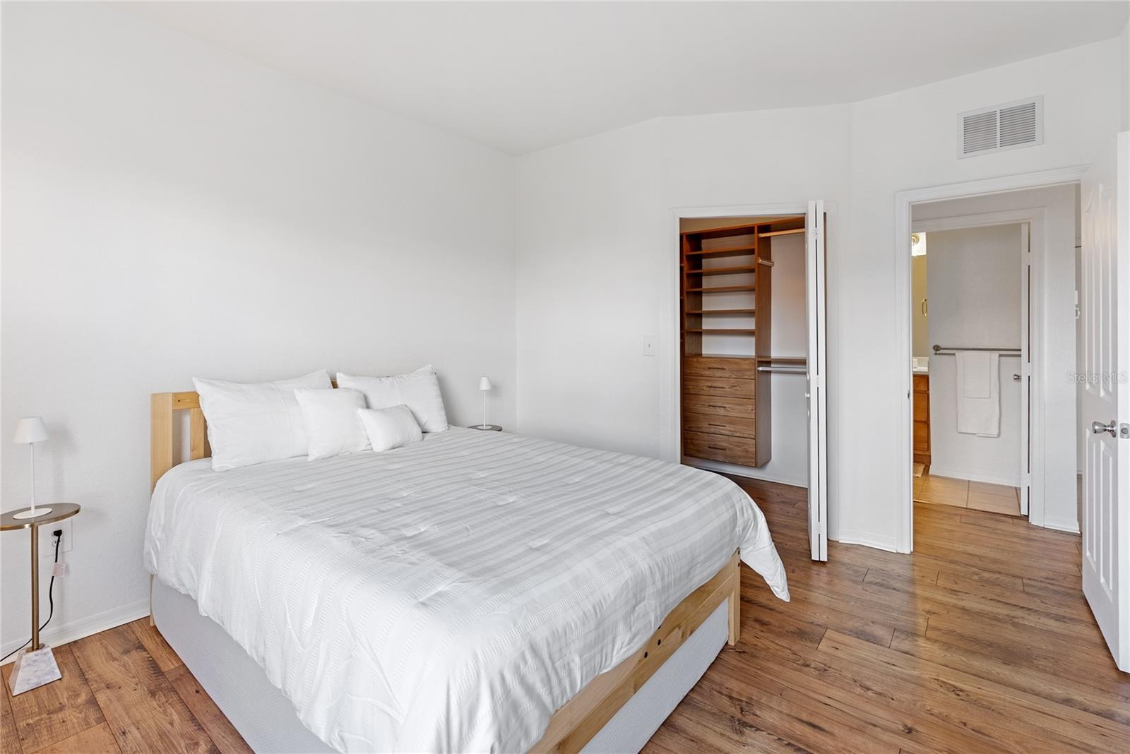 SERENATA SARASOTA - Residential