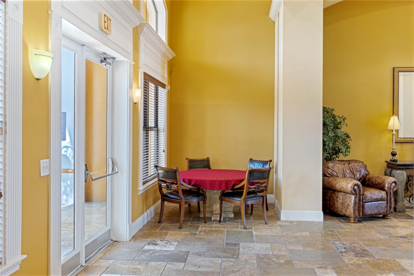 SERENATA SARASOTA - Residential