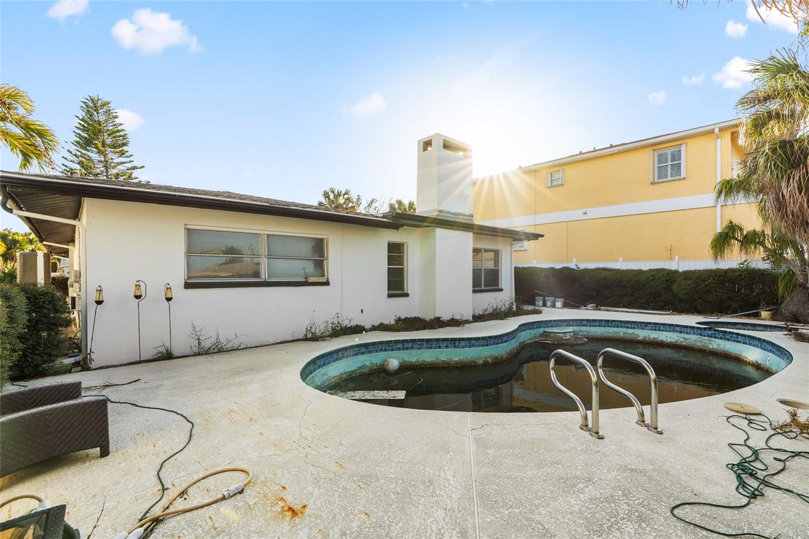 BELLEAIR BEACH - Residential