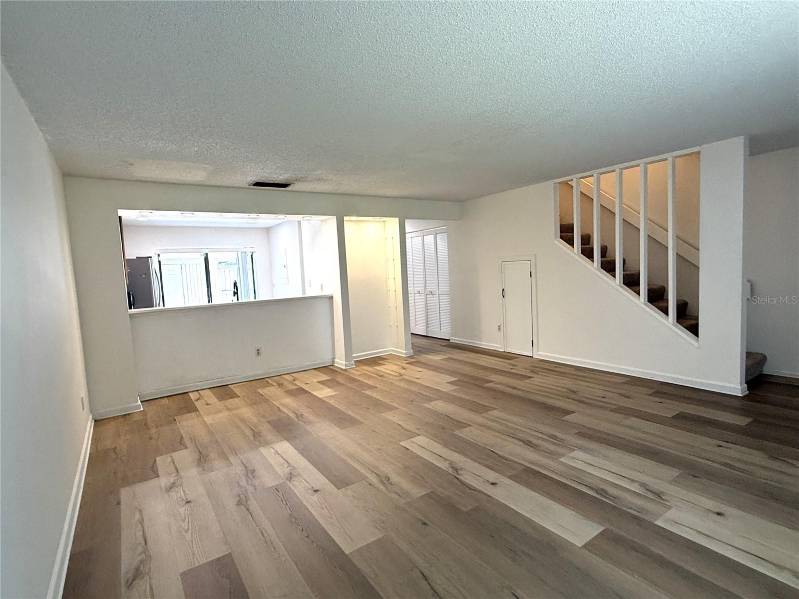 7903 SUGARCANE COURT