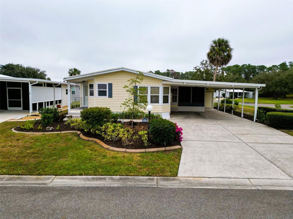 Photo of 8402 Imperial Circle, Palmetto, FL 34221 (MLS # A4674977)