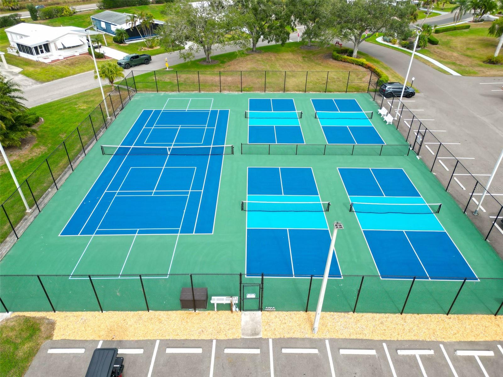 IMPERIAL LAKES ESTATES UNIT II - Residential