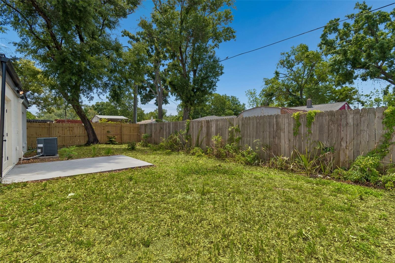 LINCOLN GARDENS - Residential