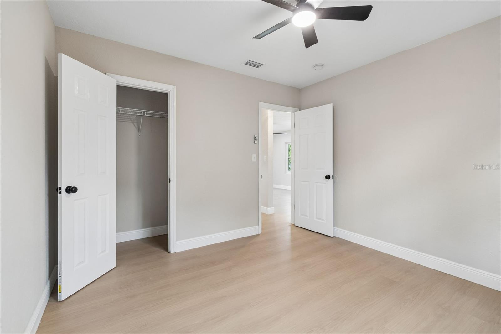 LINCOLN GARDENS - Residential