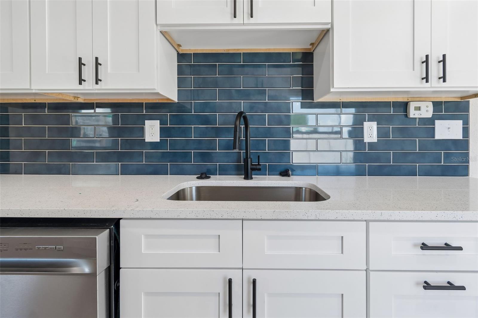 LINCOLN GARDENS - Residential
