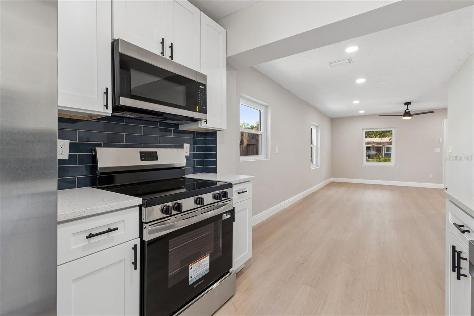 LINCOLN GARDENS - Residential