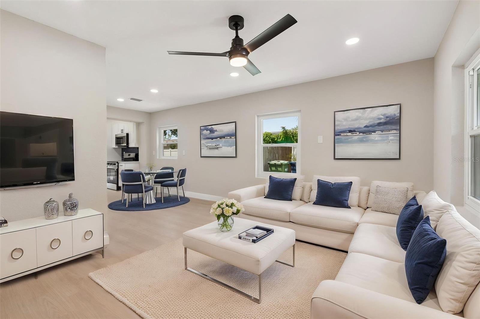 LINCOLN GARDENS - Residential