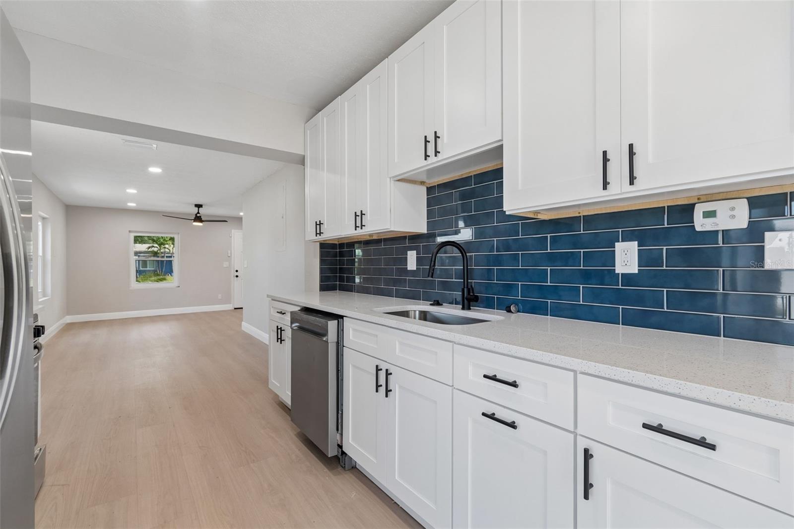 LINCOLN GARDENS - Residential