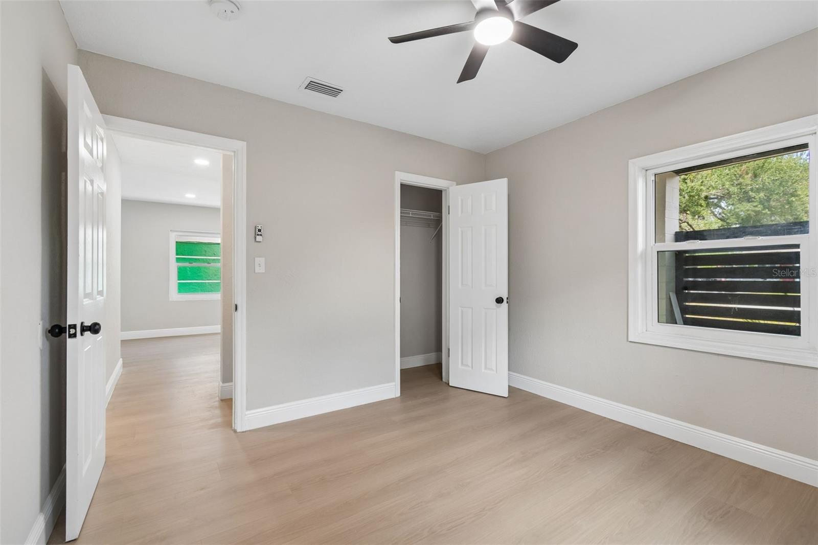 LINCOLN GARDENS - Residential