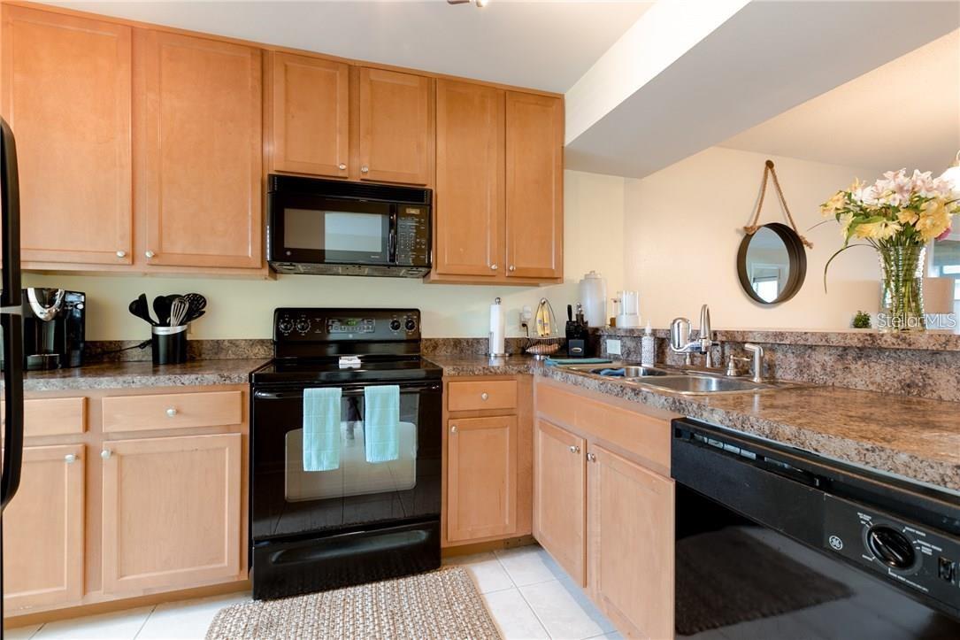 2818 PLAZA TERRACE DRIVE 2818