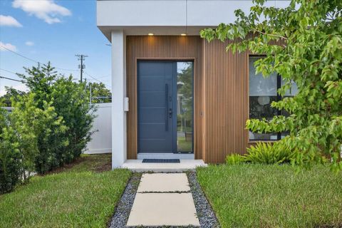 423 W AMELIA AVENUE 2 TAMPA FL 33602