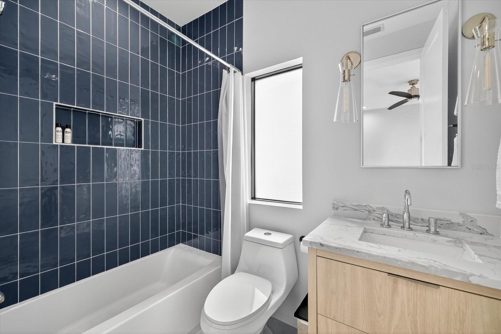 WEST HIGHLANDS - Residential Lease