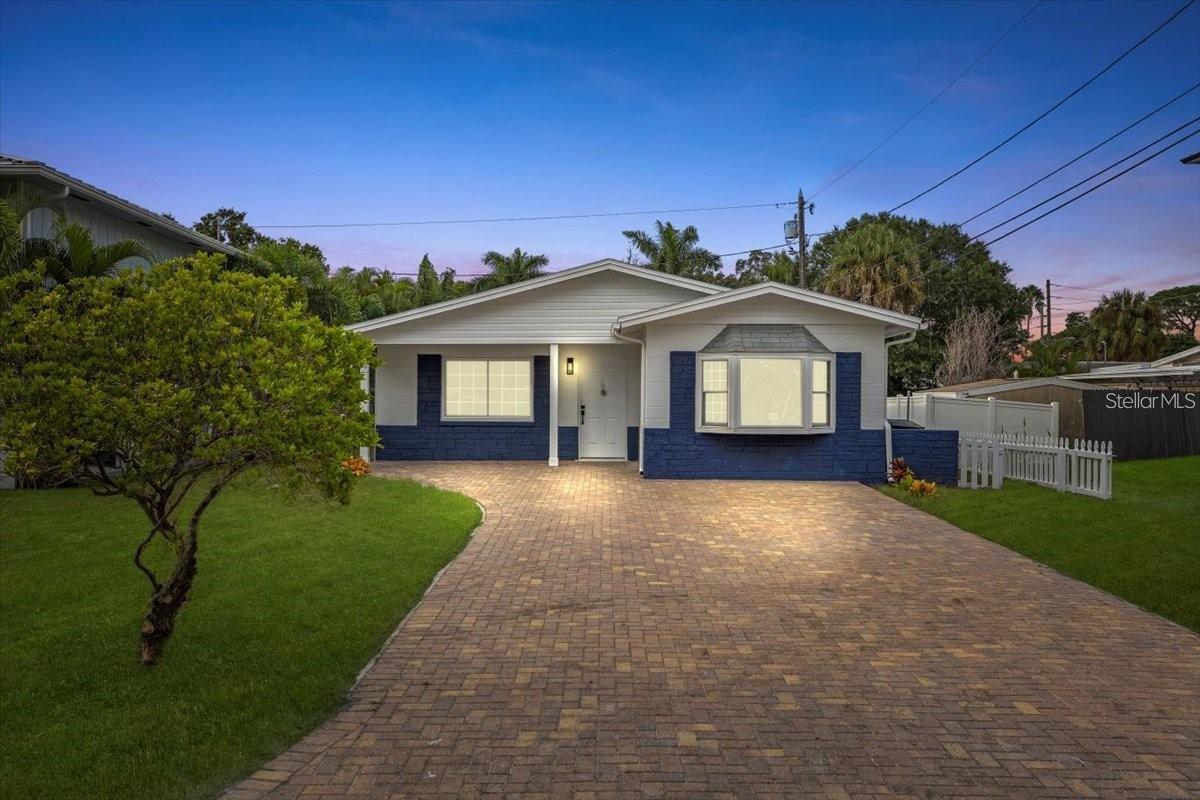 SHOREACRES CENTER - Residential Lease