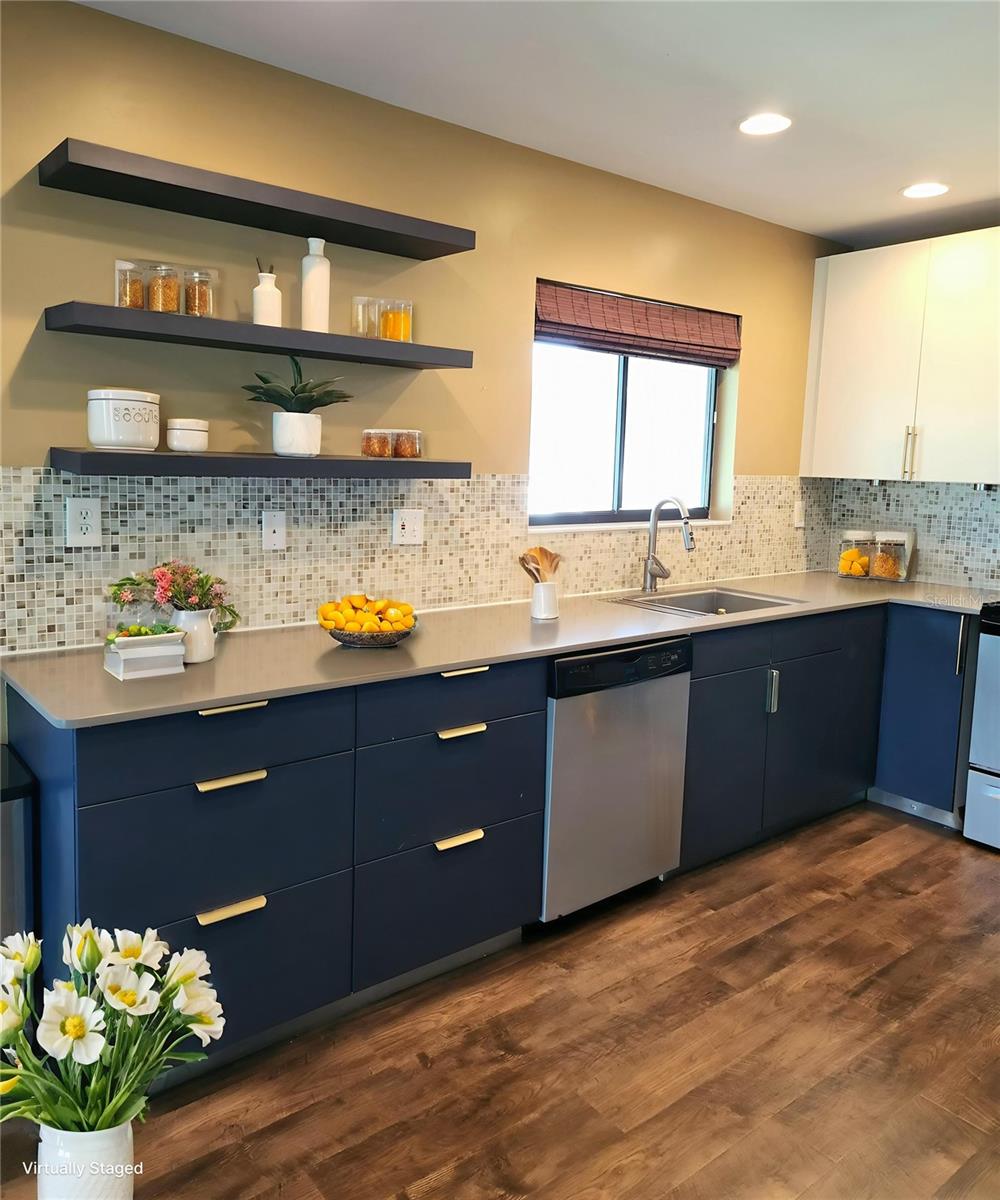 3500 EL CONQUISTADOR PARKWAY 336
