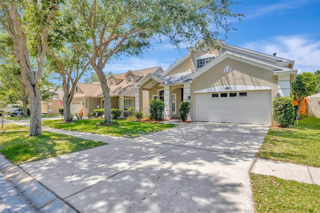 Photo of 10819 Newbridge Dr, Riverview, FL 33579 (MLS # TB8385742)