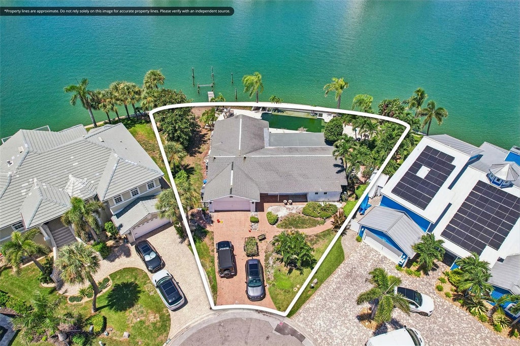 Photo of 8078 13th Avenue S, St Petersburg, FL 33707 (MLS # TB8537163)