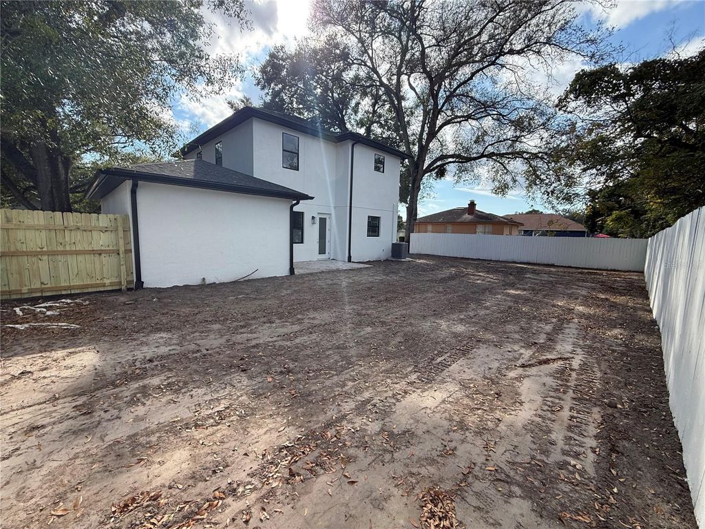 Photo of 1308 E Caracas Street, Tampa, FL 33603 (MLS # TB8464233)