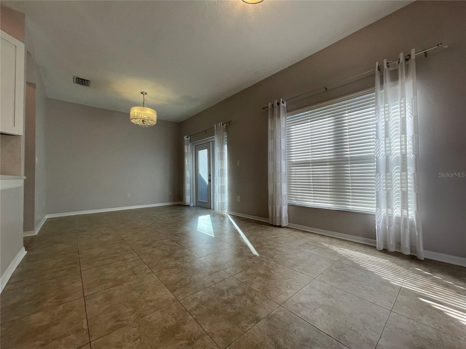 CASA BLANCA - Residential