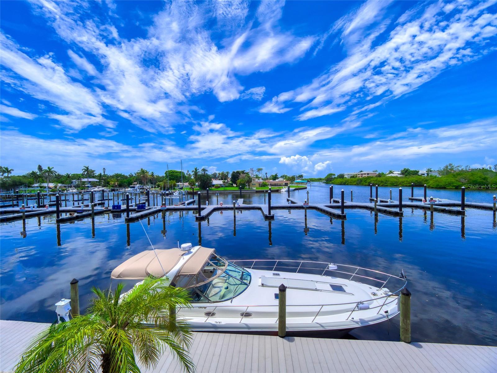 7150 N TAMIAMI TRAIL N409