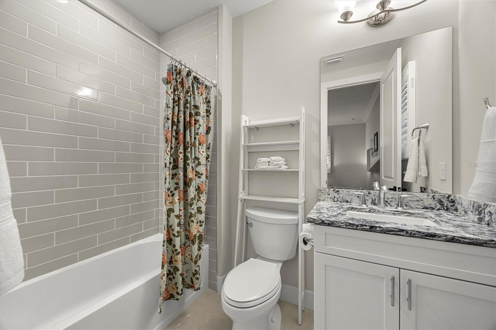 ISLES AT LAKEWOOD RANCH PH II - Residential