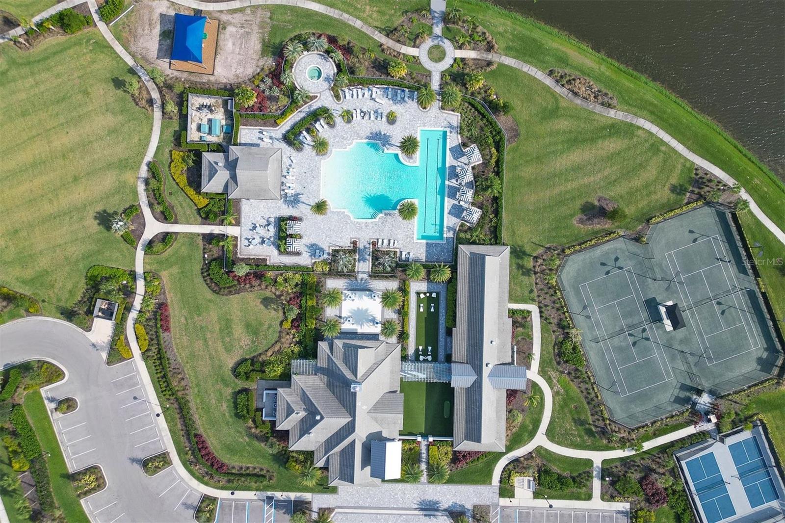 ISLES AT LAKEWOOD RANCH PH II - Residential