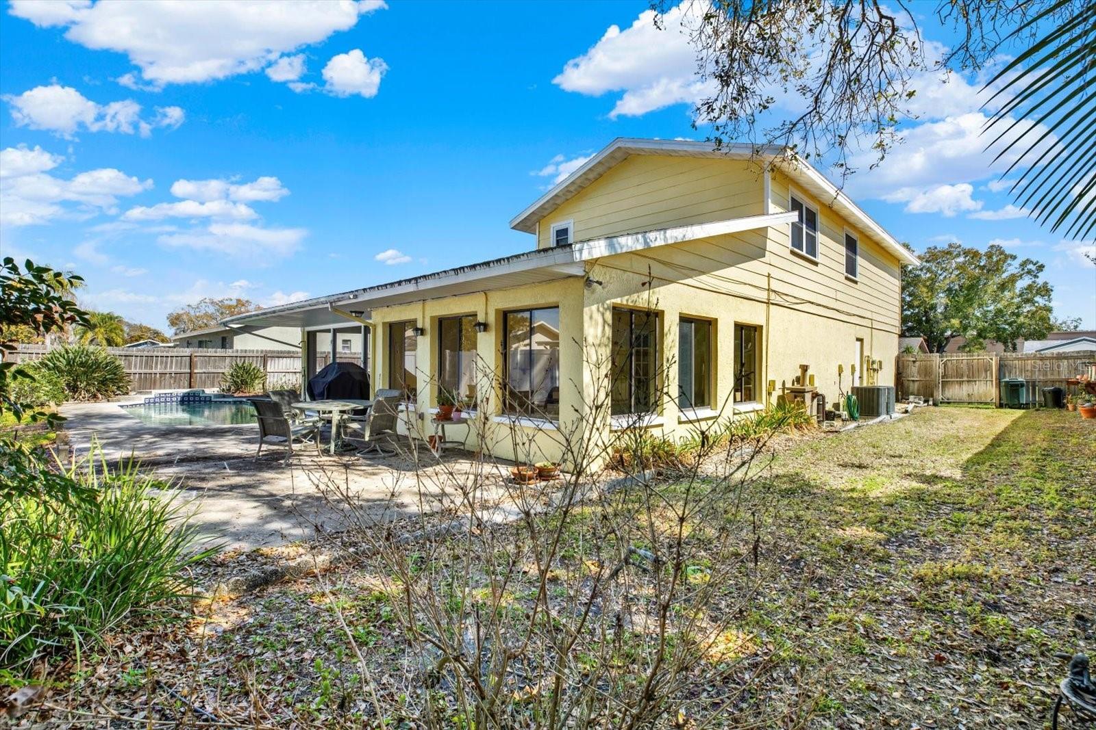 HILLTOP GROVES ESTATES - Residential