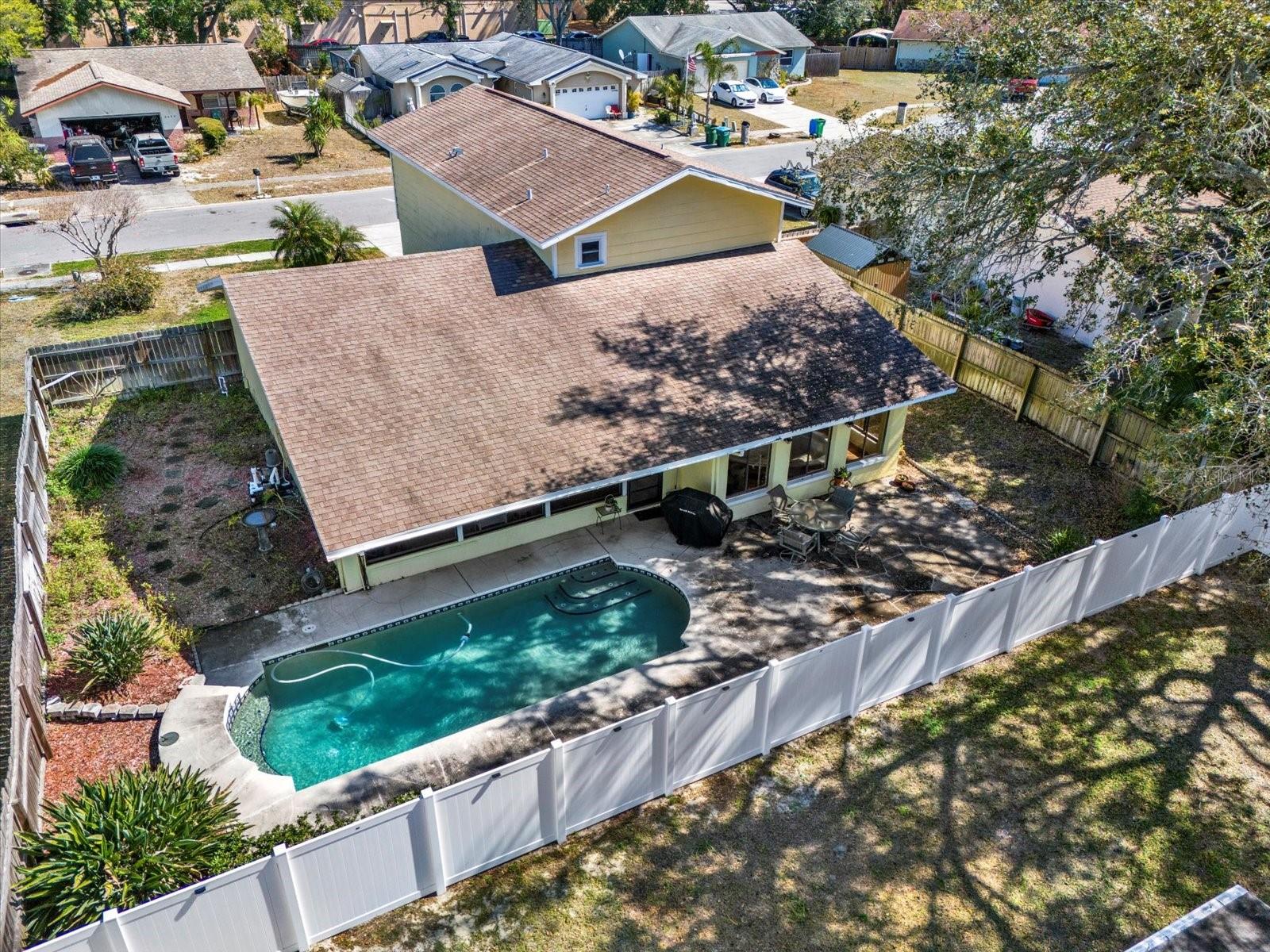 HILLTOP GROVES ESTATES - Residential