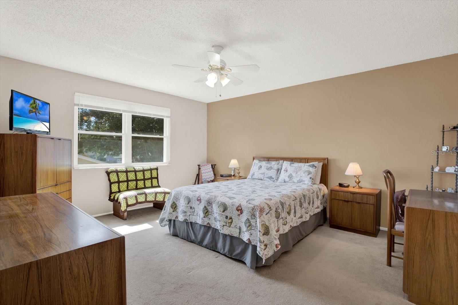 HILLTOP GROVES ESTATES - Residential