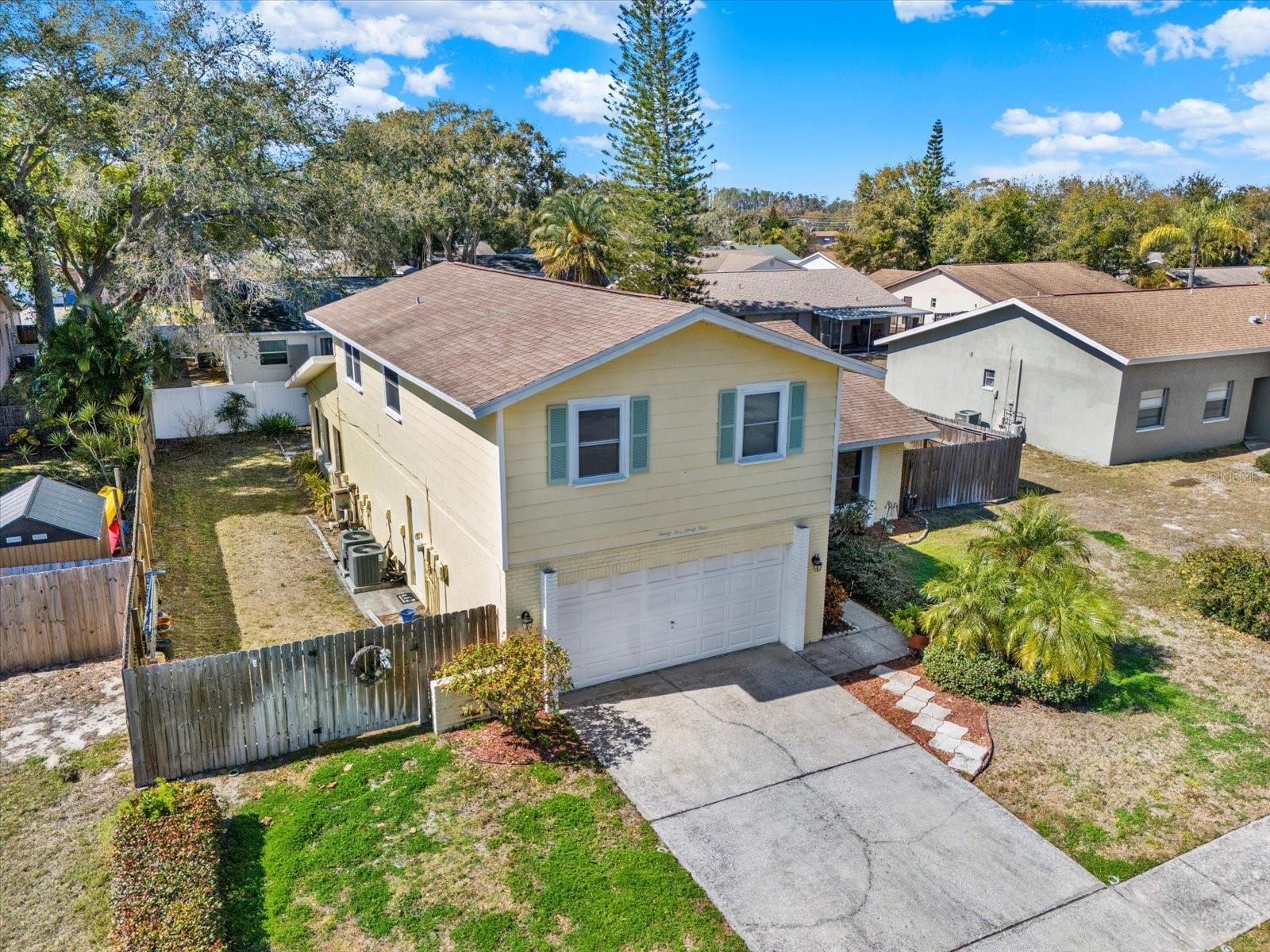 HILLTOP GROVES ESTATES - Residential