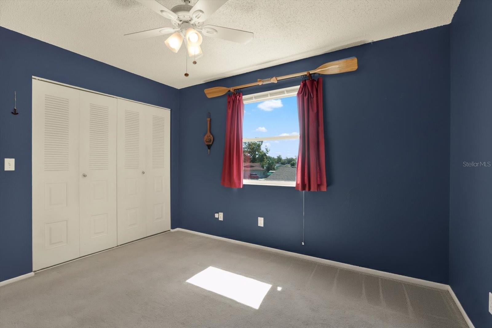 HILLTOP GROVES ESTATES - Residential