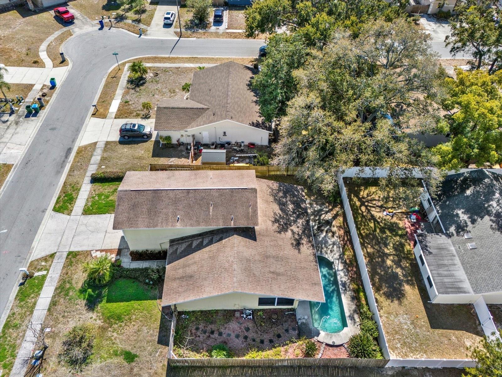 HILLTOP GROVES ESTATES - Residential