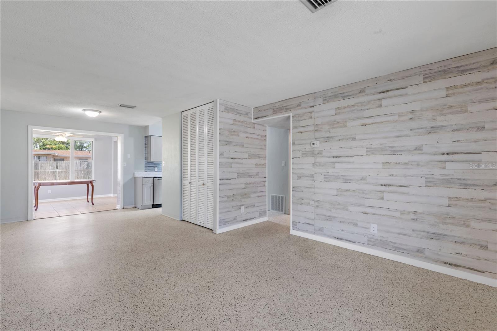 OAK LEA VILLAGE SEC 02 - Residential