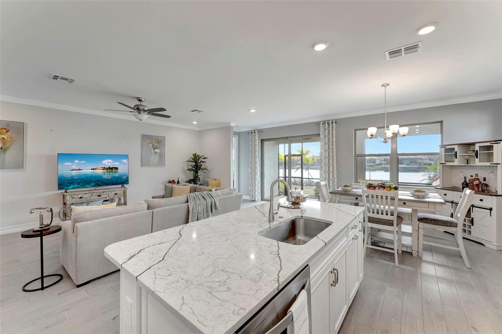 TOSCANA ISLES PH 6 UN 2 - Residential