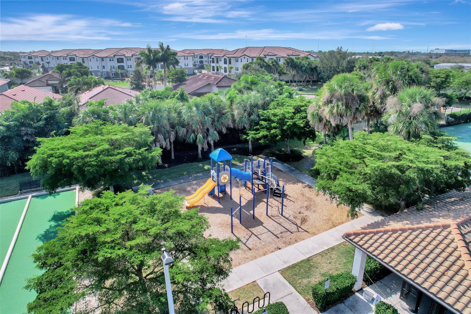 TOSCANA ISLES PH 6 UN 2 - Residential